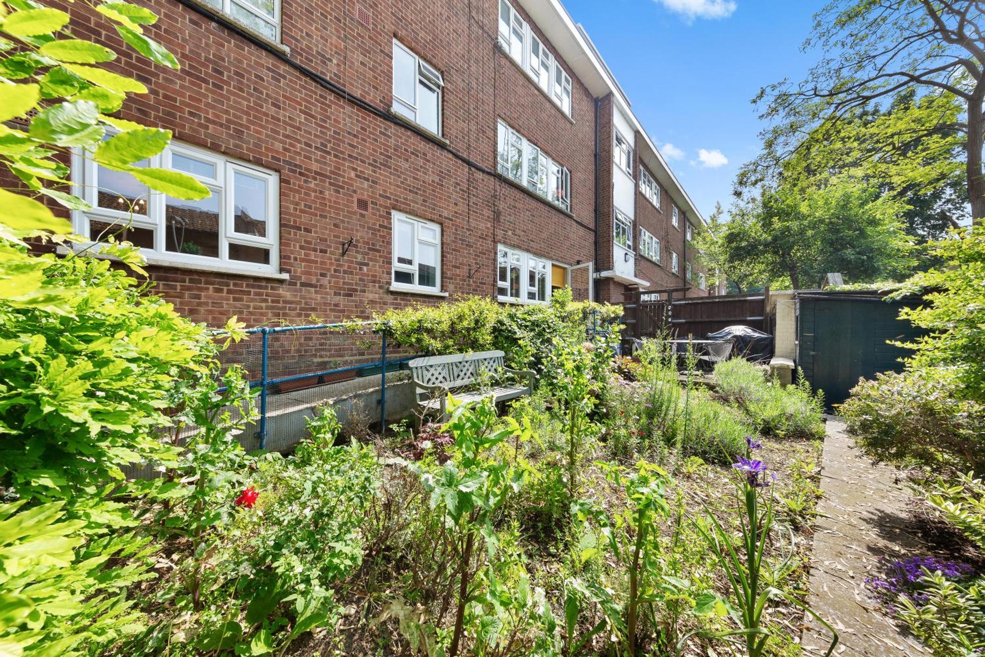 Clapham Serenity Garden Retreat With Free Parking London Exterior photo
